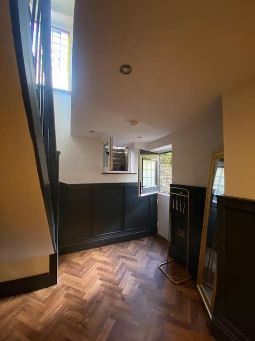 Unique Victorian Stable Conversion Halifax Exterior photo